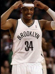 强者不惧环境，创造投篮空间