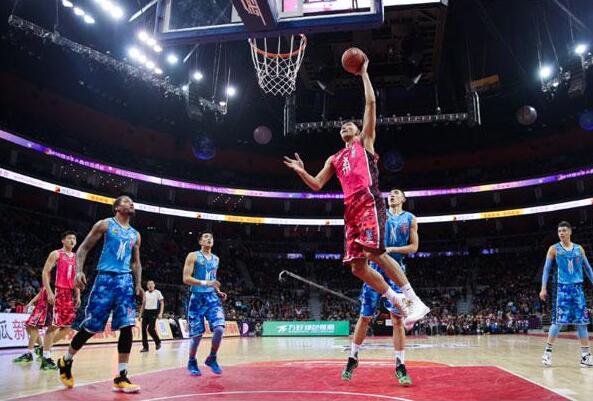 盘点4位不是当家球星身份赢得FMVP的球员，你认为谁的的含金量更高？